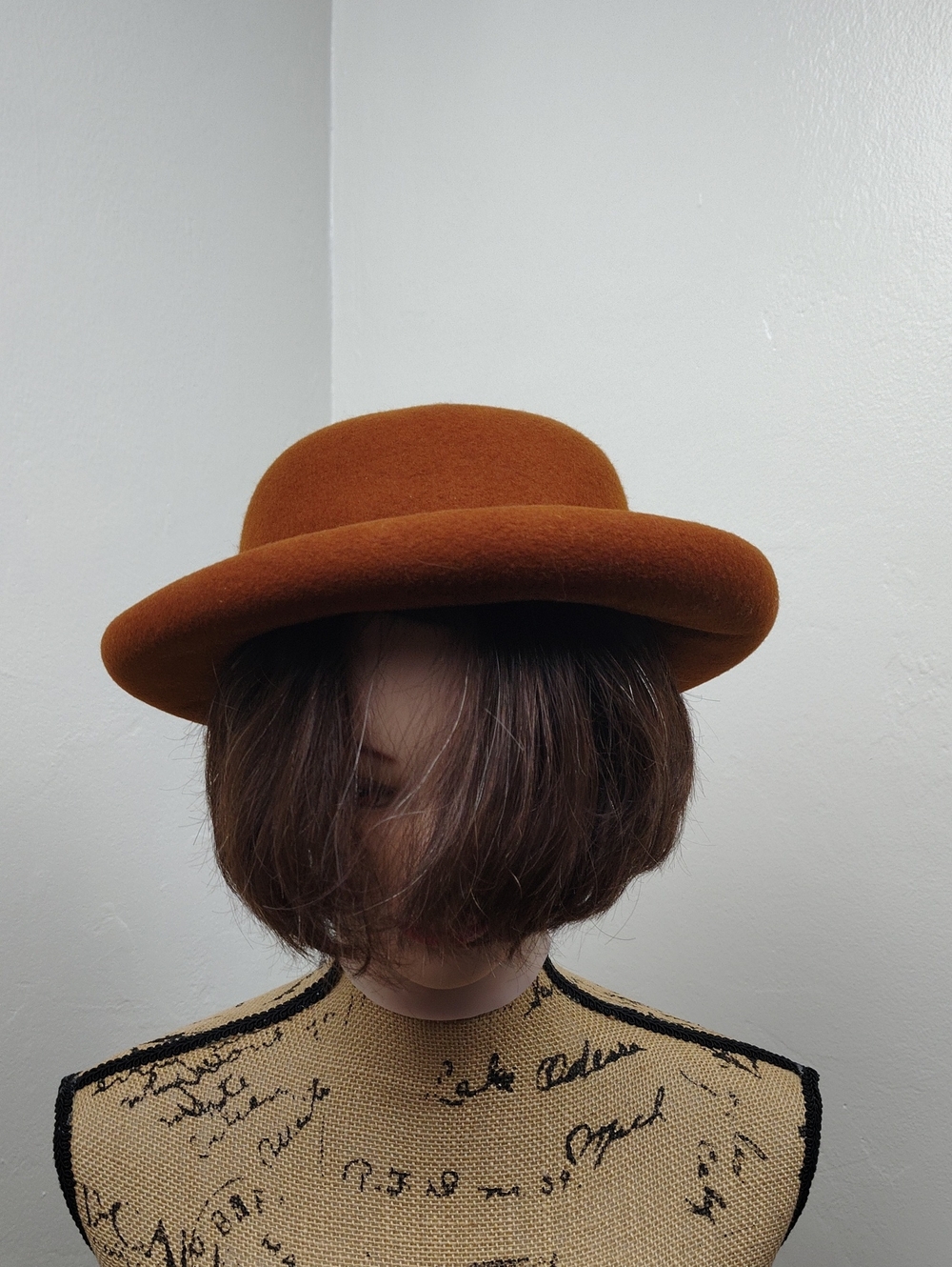 Vintage Classic Women's Wool Felt Bowler Hat in Rust Brown One Size Fits All